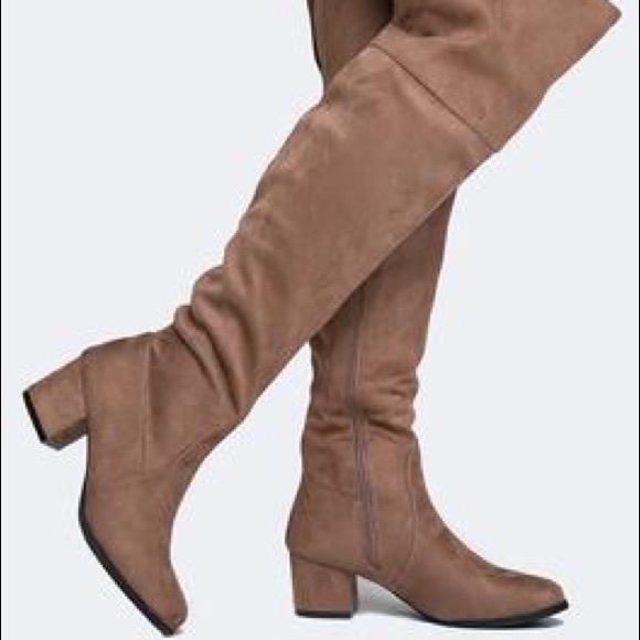 J Adams Over the Knee Boots - size. 7 - Picture 2 of 2